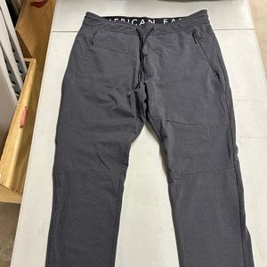 American Eagle Joggers